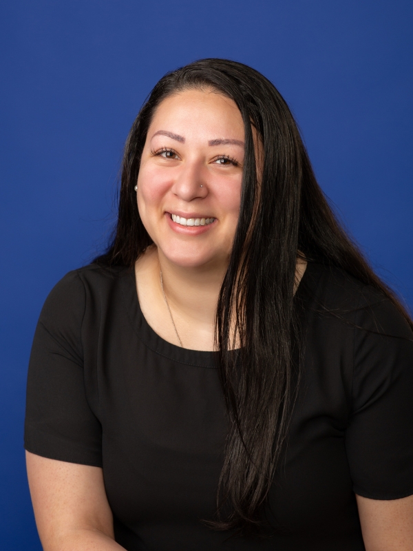 Jones-family-orthodontics-patient-photos-2 Jones family orthodontics patient photo shoot adult lady with black hair